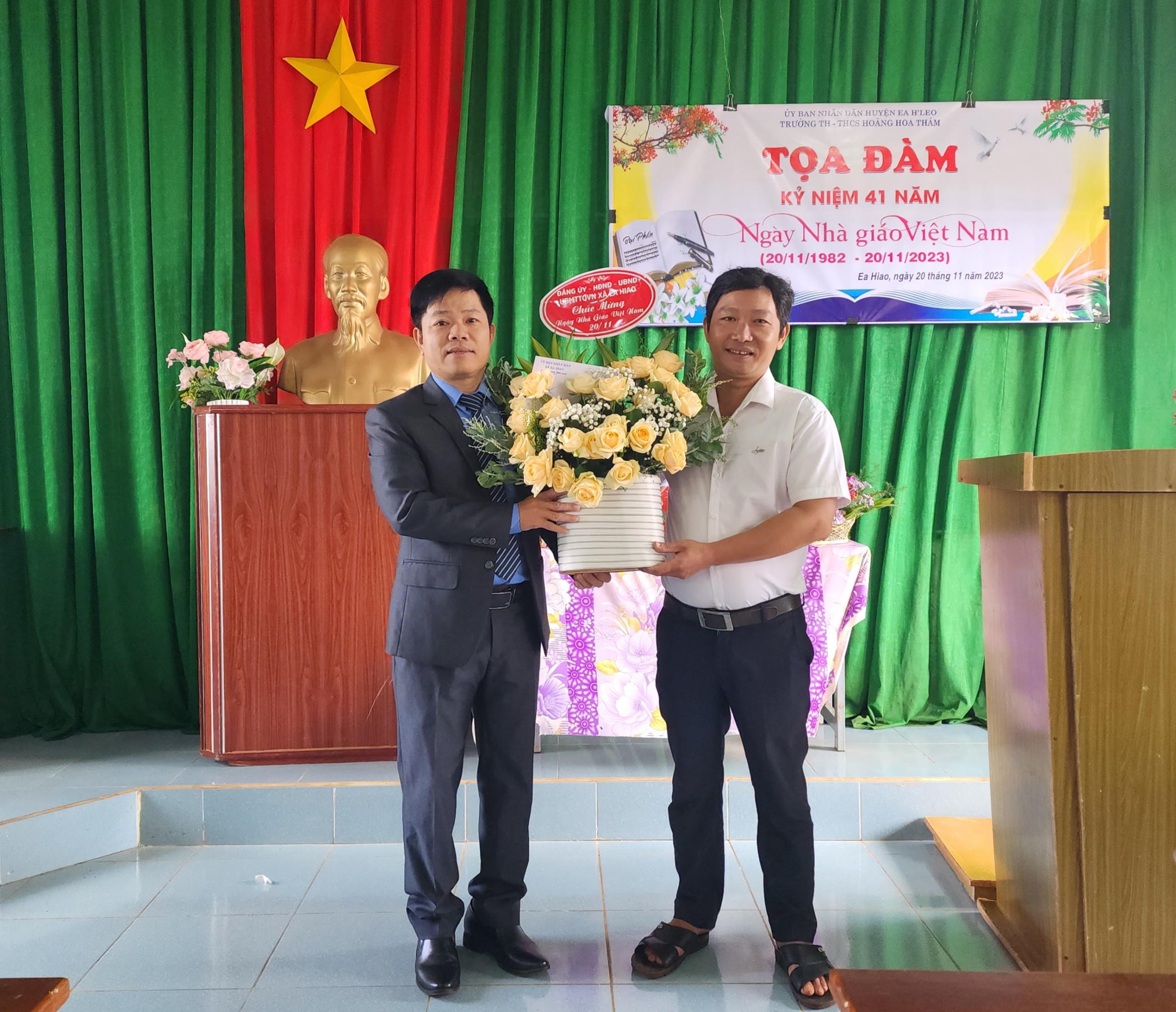 z4900731754042_58cbb081e5db611d411d39a146a4c897