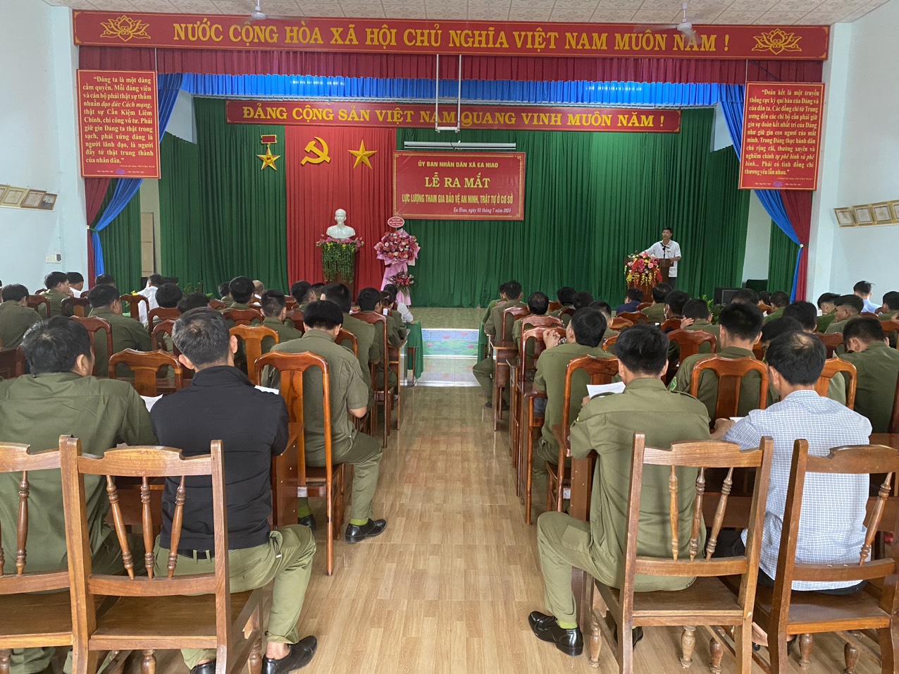 z5597984056383_e5d5d861e302640e5c4c921184aaf00e