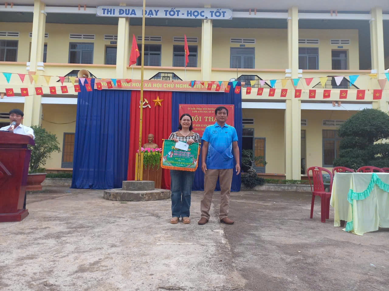 z5951603347804_7a2a97c4ab13d7d0843acc87e3520a2b