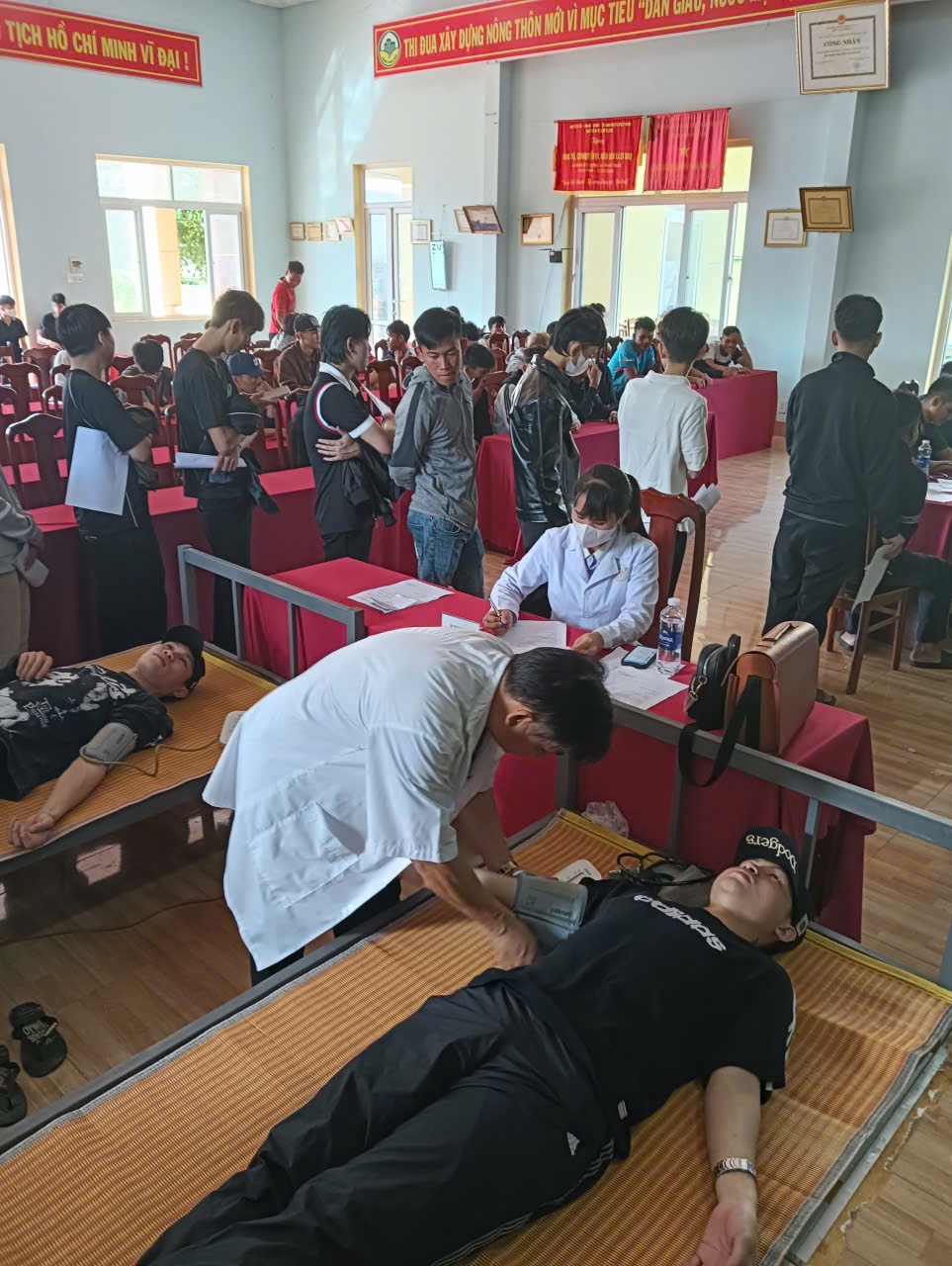 EA HIAO: HƠN 400 CÔNG DÂN THAM GIA SƠ TUYỂN NGHĨA VỤ QUÂN SỰ NĂM 2027