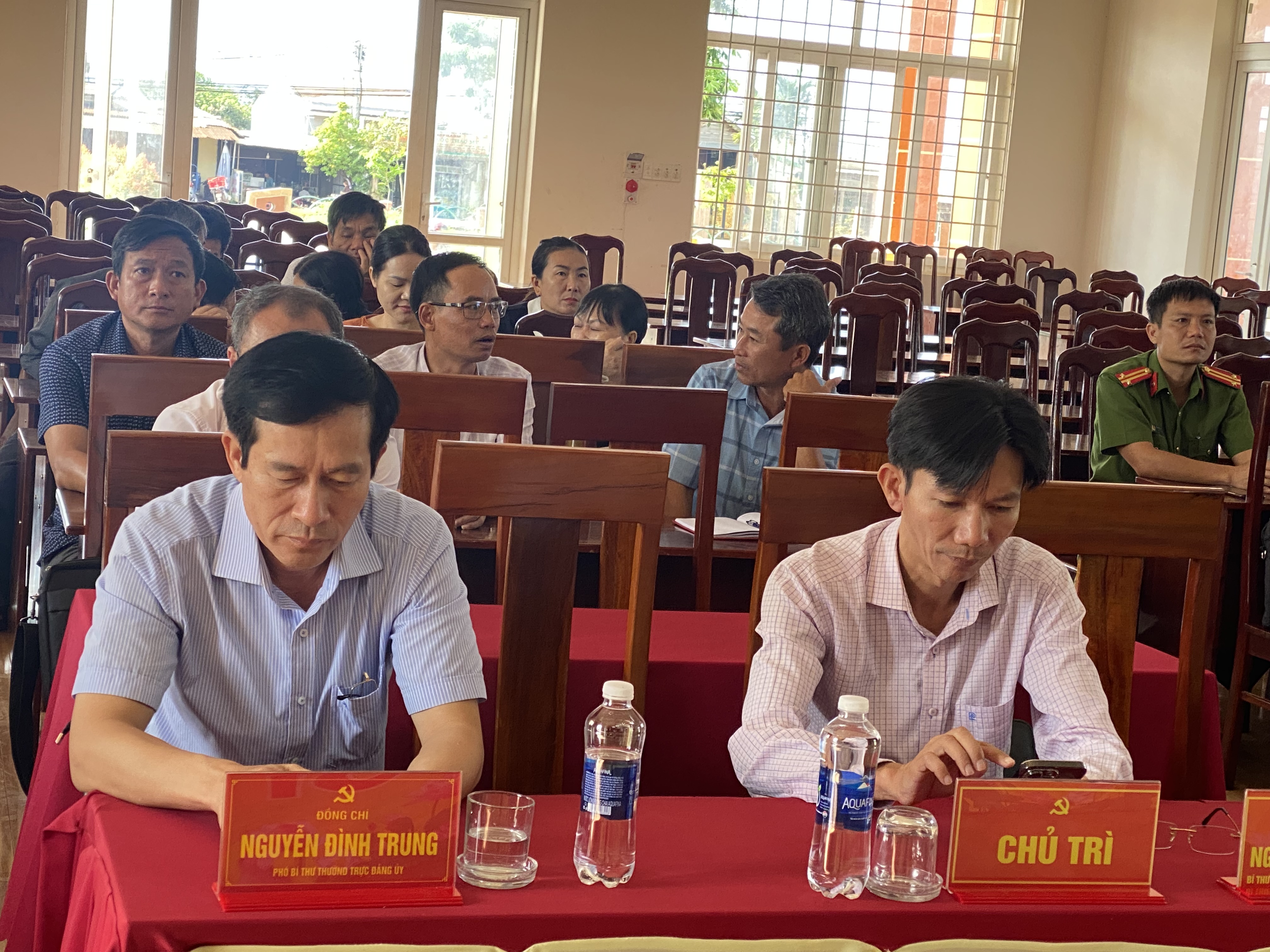 HỘI NGHỊ TOÀN QUỐC QUÁN TRIỆT, TRIỂN KHAI NGHỊ QUYẾT HỘI NGHỊ TRUNG ƯƠNG 4 KHÓA XIV