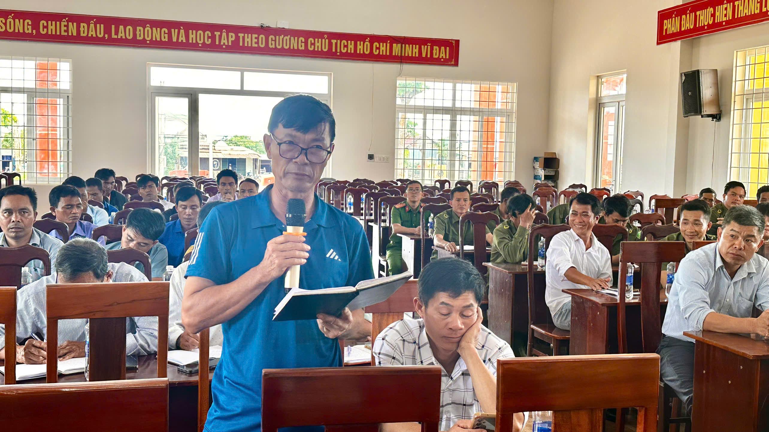 z6879859006434_5d092931490ef57bc65db7ee530a02eb