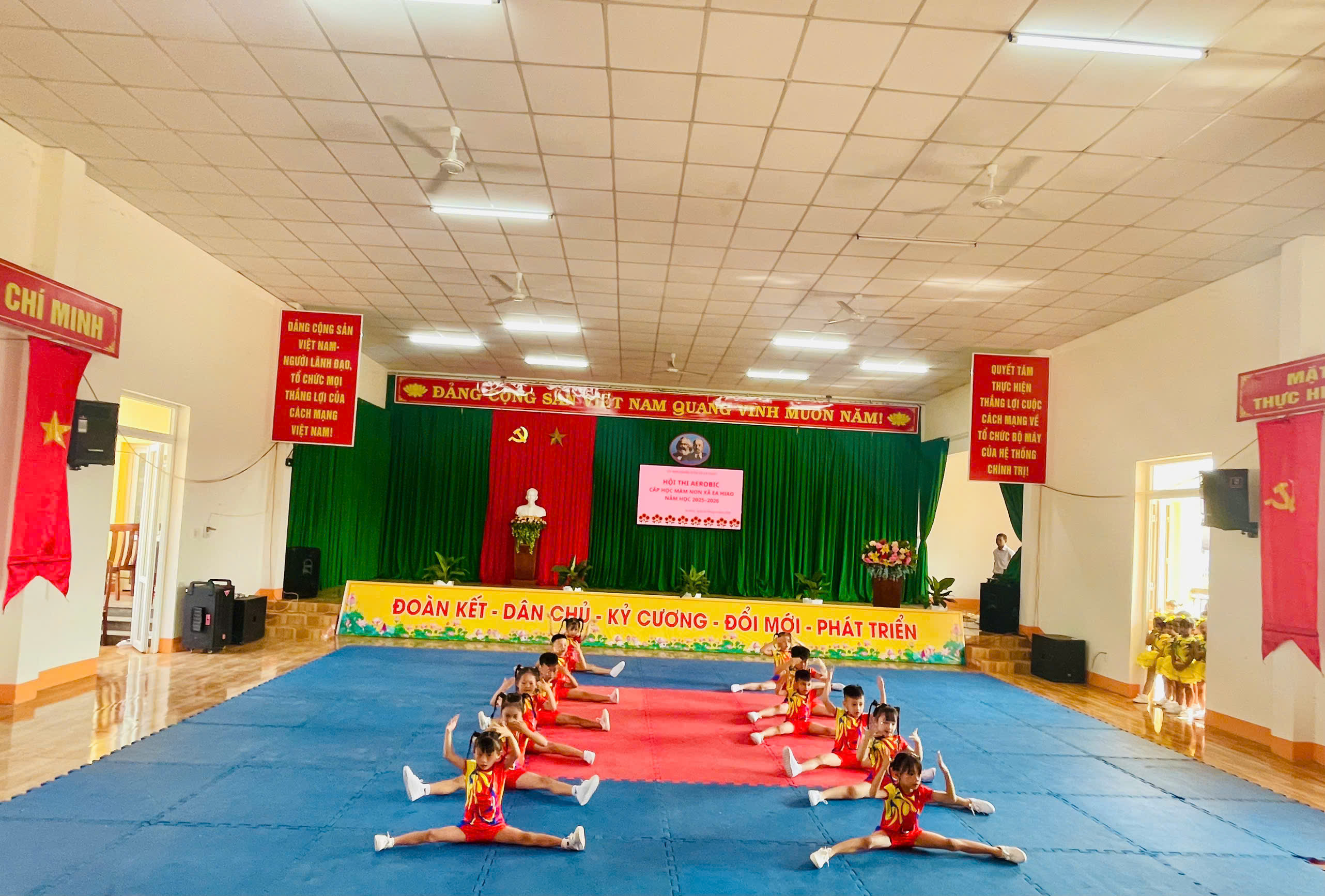 z7700205406926_fe641f21573bb8fee5eb1c30a776db79