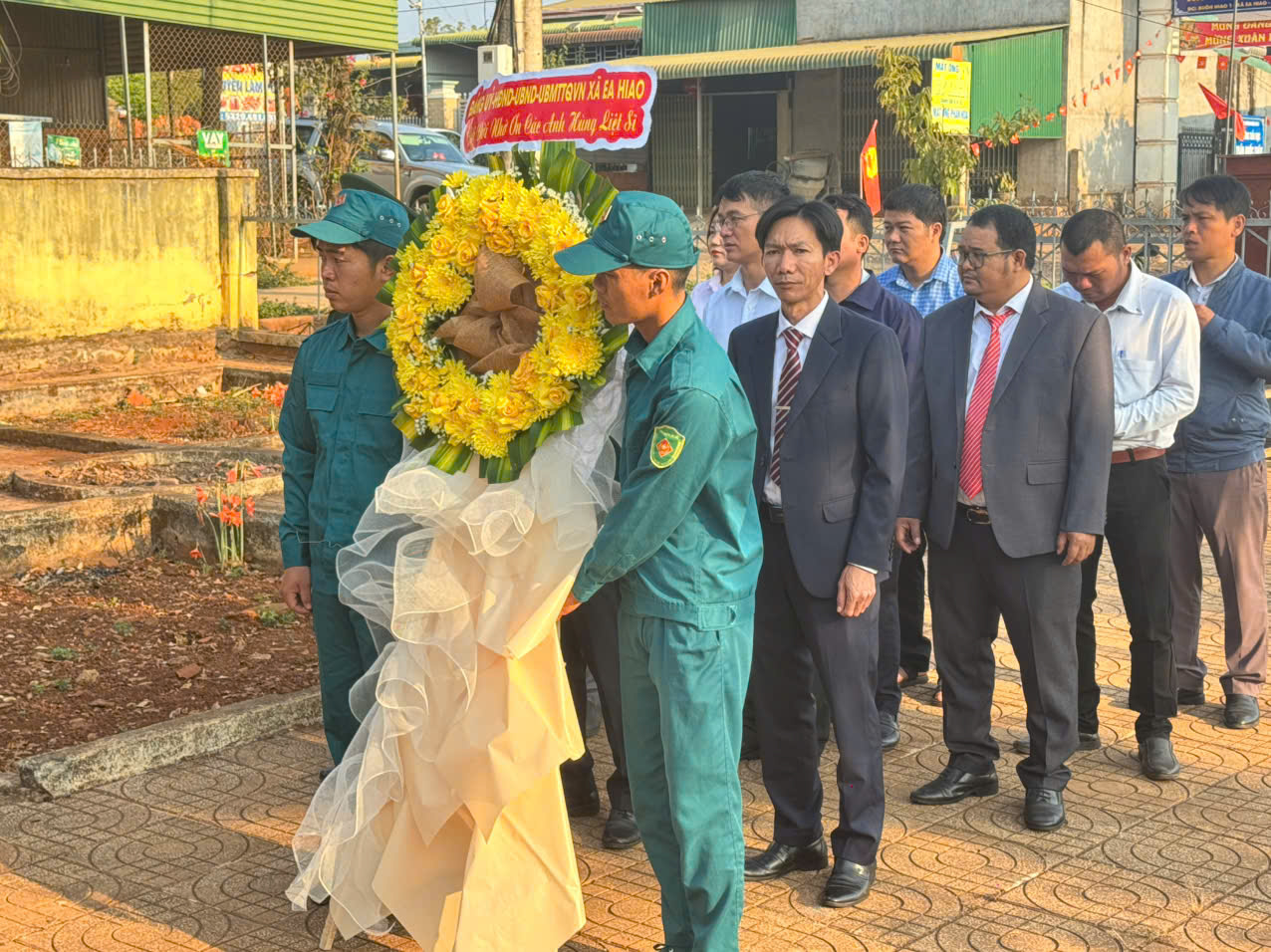 z7673397898305_6f92cb7be8769678cc0183e6ad710ae5