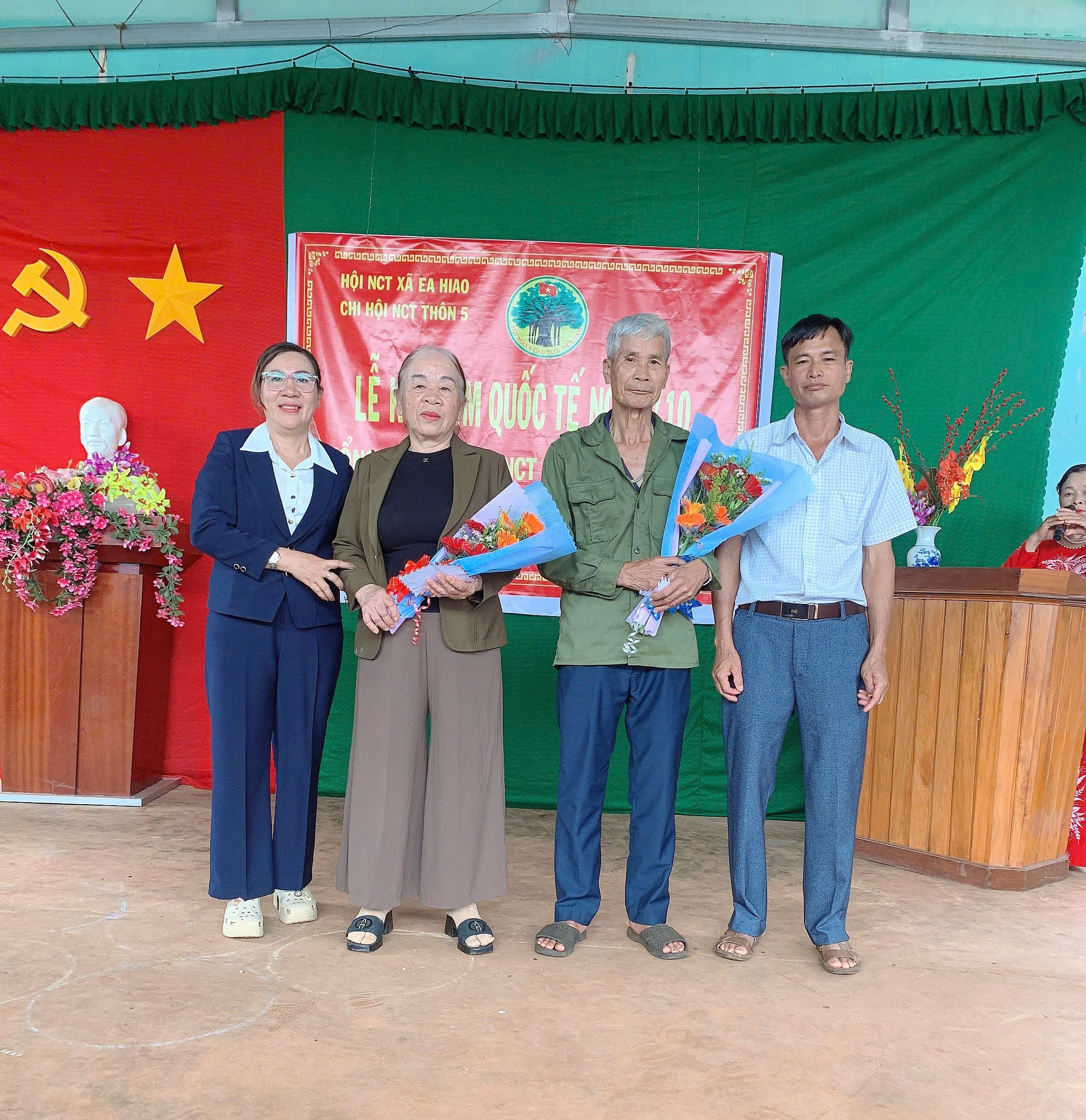 CHI HỘI NGƯỜI CAO TUỔI THÔN 5 KỶ NIỆM NGÀY QUỐC TẾ NGƯỜI CAO TUỔI