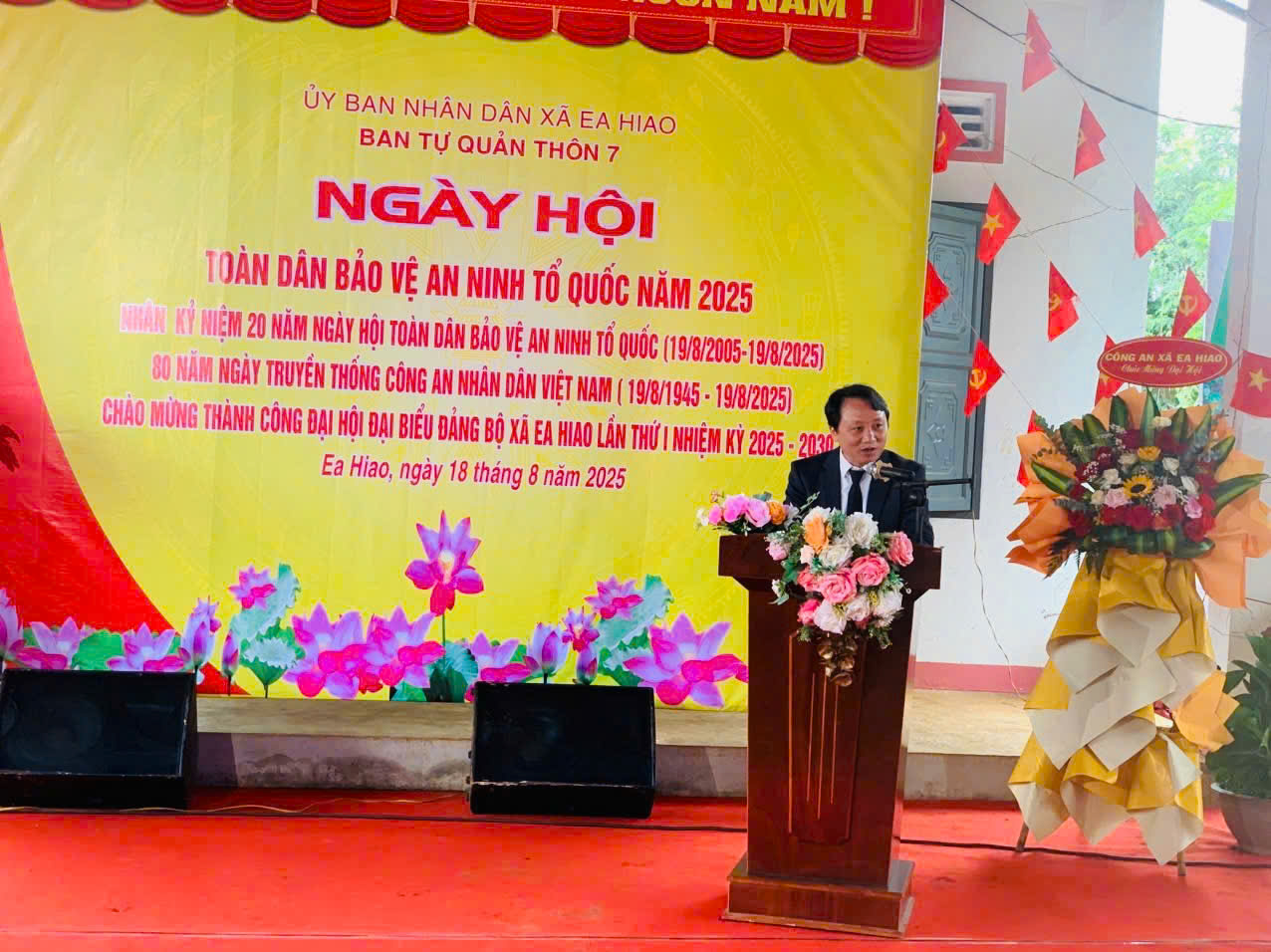 z6932385419758_ebdc8a628c9da9cea82fba11d35603d9