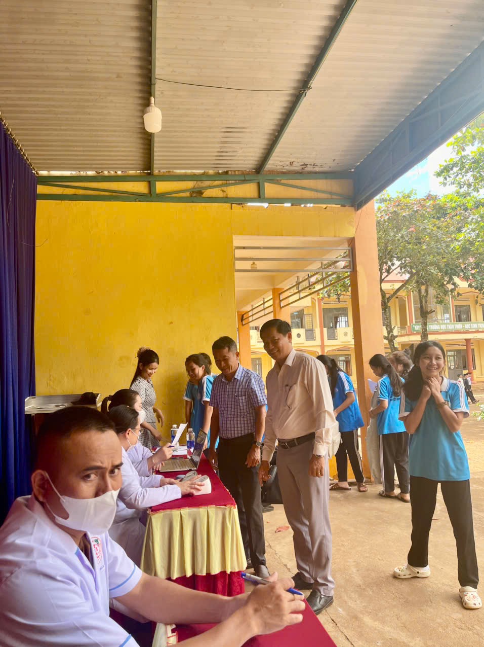 EA HIAO TRIỂN KHAI KHÁM SỨC KHỎE HỌC SINH NĂM HỌC 2026–2027