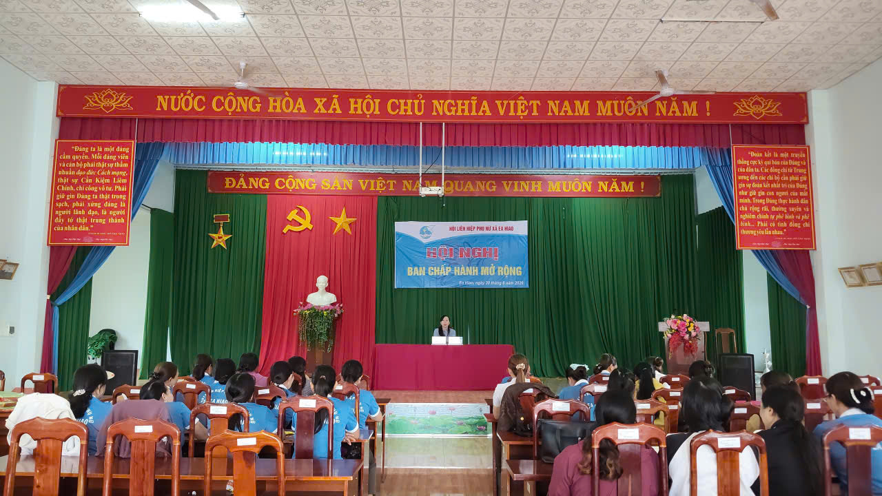 Hội Liên hiệp Phụ nữ xã Ea Hiao tổ chức Hội nghị Ban Chấp hành mở rộng
