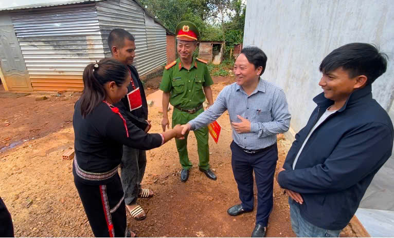 z6879371417038_422fe4fde291ff2c94fd093459f8aedc