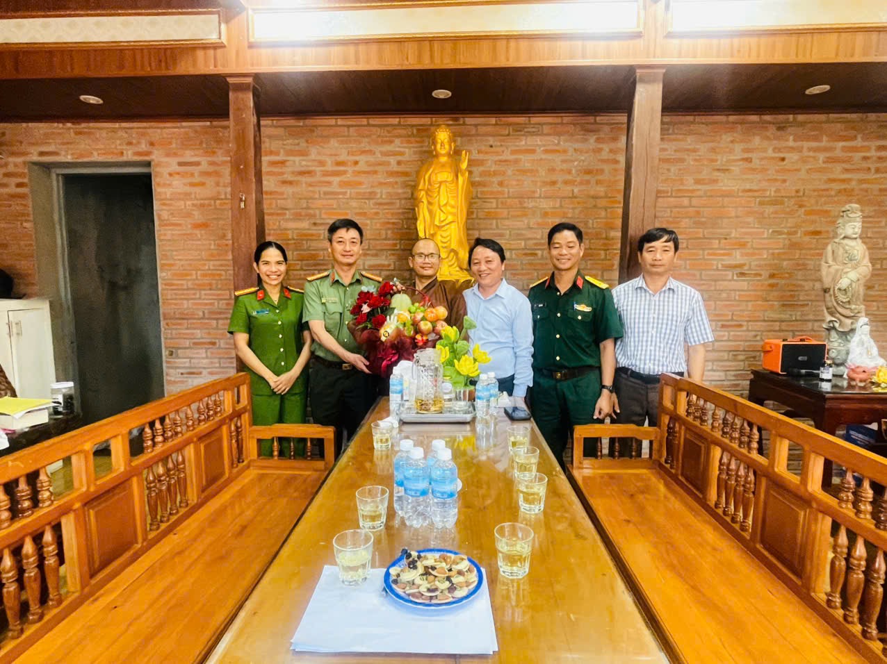 LÃNH ĐẠO XÃ EA HIAO THĂM, CHÚC MỪNG CÁC CƠ SỞ PHẬT GIÁO NHÂN DỊP LỄ VU LAN – BÁO HIẾU