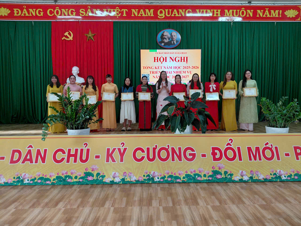 1790294352160-1945029931187317821-8228292896508545779-8c0f18746bcb0e606dacd6214512a9e2