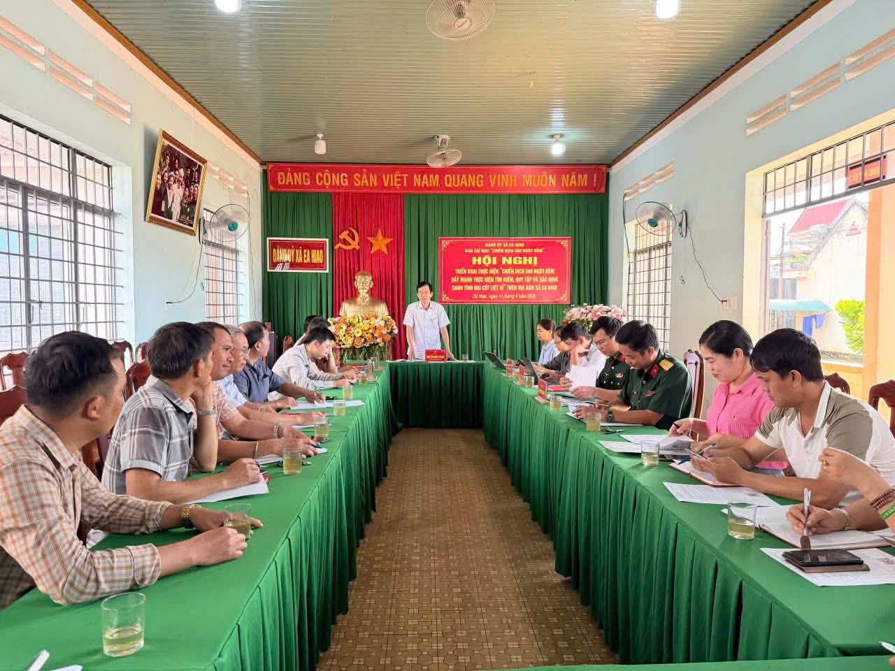 Đẩy mạnh triển khai “chiến dịch 500 ngày đêm đẩy mạnh thực hiện tìm kiếm quy tập và xác minh danh tính hài cốt liệt sĩ” trên địa bàn xã Ea Hiao