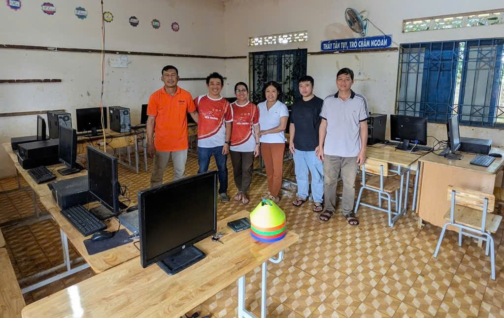 z6972271322651_734660a24acd8aa34a2abd752fa83367