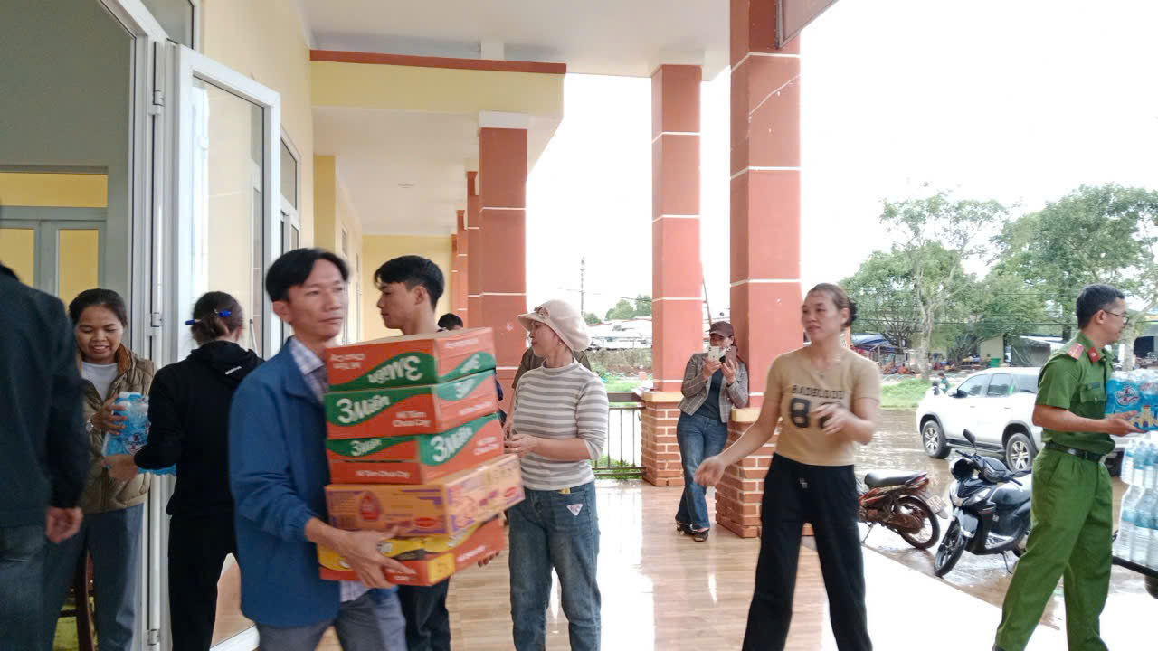 z7254660795712_83e07d67b4b36fb49f763f7492d386ab