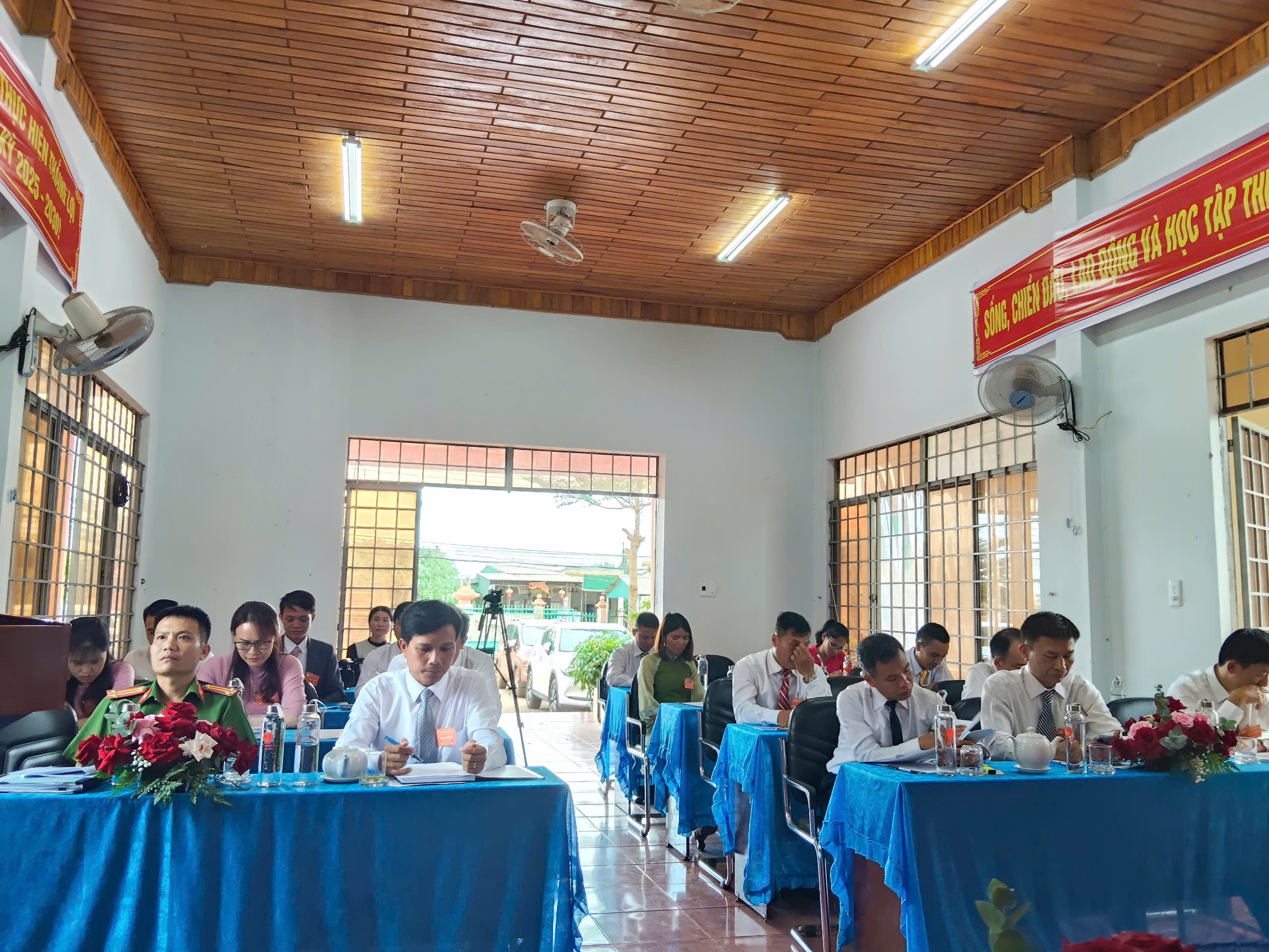 z6859212804479_25ca829a1ada2f2bb1959d94c70b2fa4